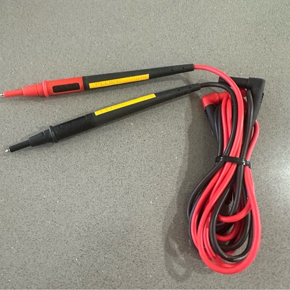 Fluke Other - Fluke TL175 TwistGuard Test Leads – Used, Genuine, CAT III 1000V